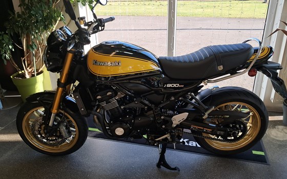 Gebrauchtmotorrad Kawasaki Z900 RS SE - Bild 3