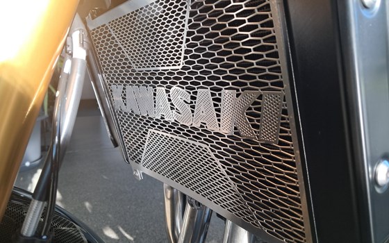 Gebrauchtmotorrad Kawasaki Z900 RS SE - Bild 8