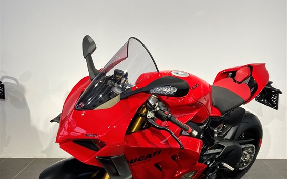 Gebrauchtmotorrad Ducati Panigale V4 S - Bild 2