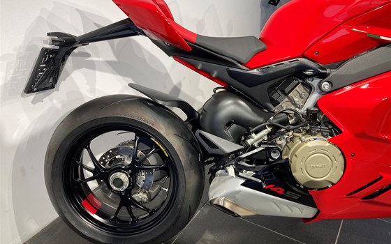 Gebrauchtmotorrad Ducati Panigale V4 S - Bild 7