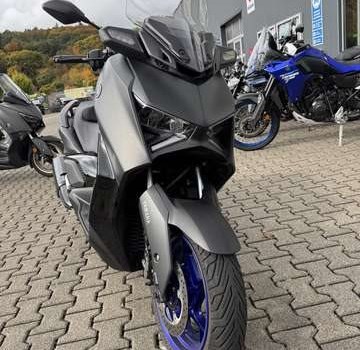 Gebrauchtmotorrad Yamaha XMAX 300 - Bild 2