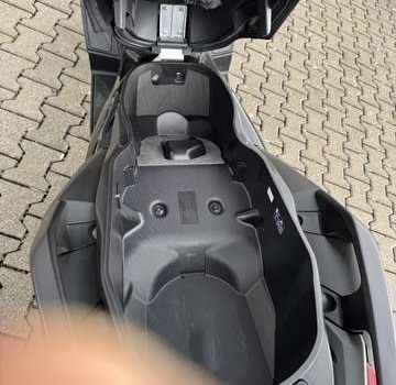 Gebrauchtmotorrad Yamaha XMAX 300 - Bild 5