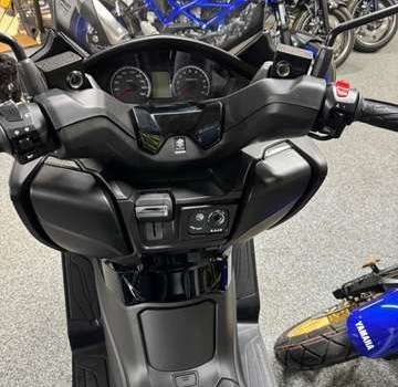 Gebrauchtmotorrad Suzuki Burgman 400 - Bild 4