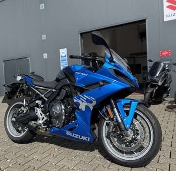Gebrauchtmotorrad Suzuki GSX-8R - Bild 2