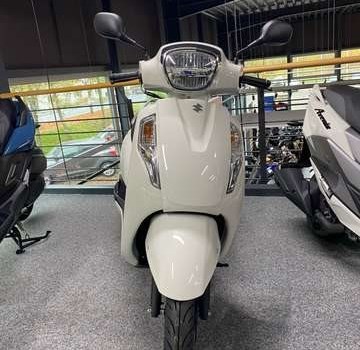 Gebrauchtmotorrad Suzuki Address 110 - Bild 2