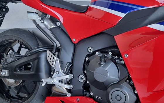 Gebrauchtmotorrad Honda CBR600RR - Bild 12