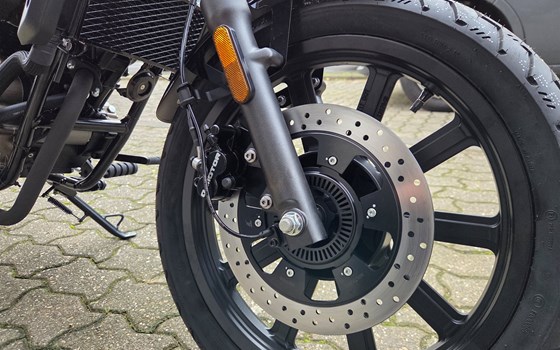 Neufahrzeug QJ Motor SRV 125 - Bild 10