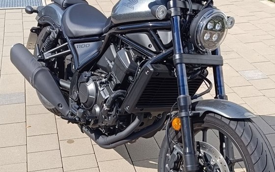 Gebrauchtmotorrad Honda CMX1100 Rebel - Bild 3