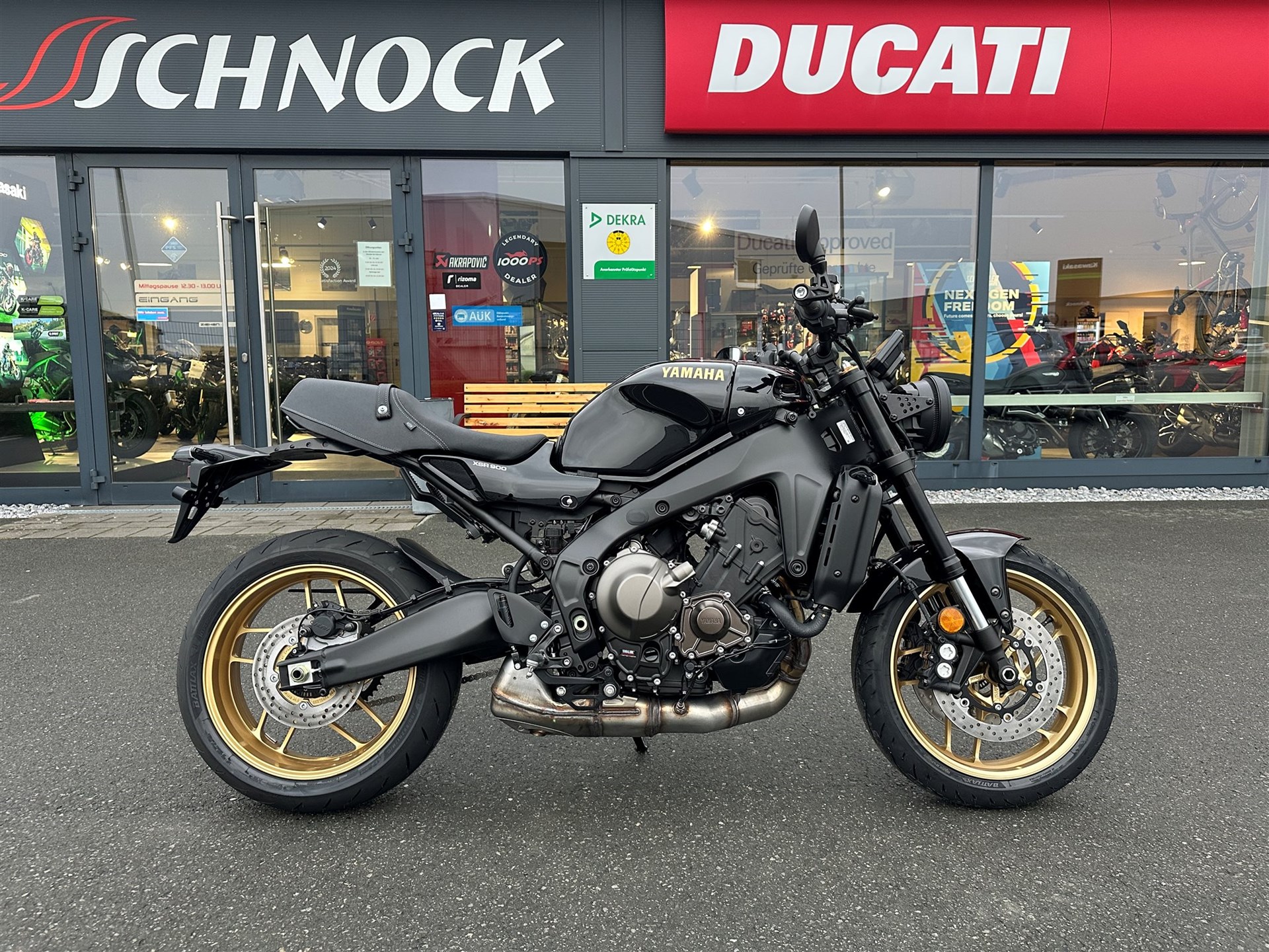 Yamaha XSR900