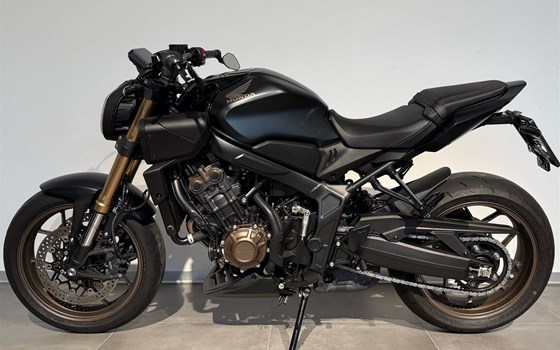 Gebrauchtmotorrad Honda CB650R E-Clutch - Bild 2