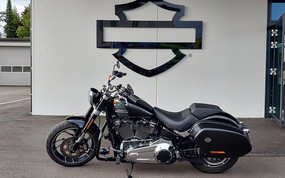 Gebrauchtmotorrad Harley-Davidson Softail Sport Glide FLSB - Bild 10