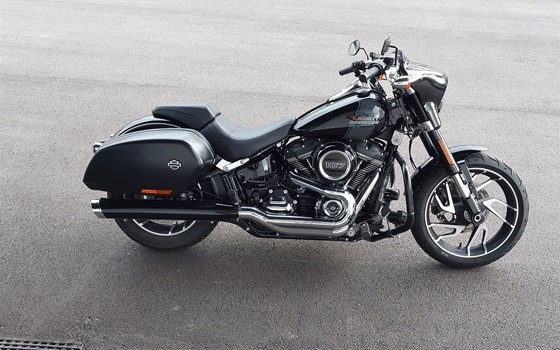 Gebrauchtmotorrad Harley-Davidson Softail Sport Glide FLSB - Bild 6