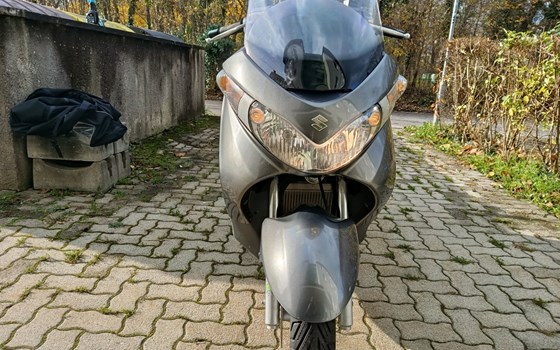 Gebrauchtmotorrad Suzuki Burgman 125 - Bild 6