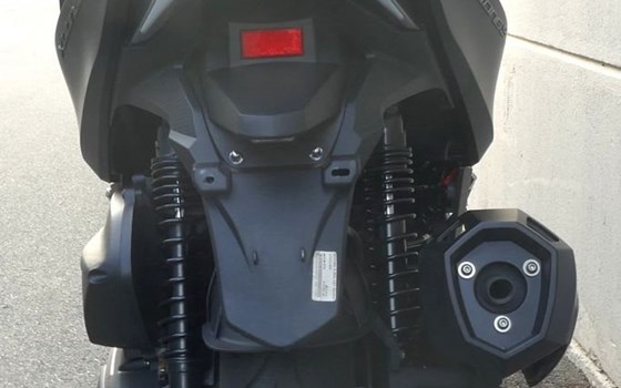 Gebrauchtmotorrad Kymco Xciting 400i ABS - Bild 8