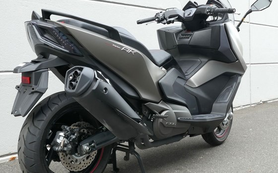 Gebrauchtmotorrad Kymco AK 550i ABS PREMIUM - Bild 3
