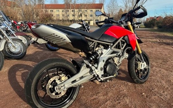 Gebrauchtmotorrad Aprilia Dorsoduro 750 - Bild 4