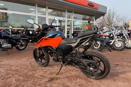 KTM 125 Duke