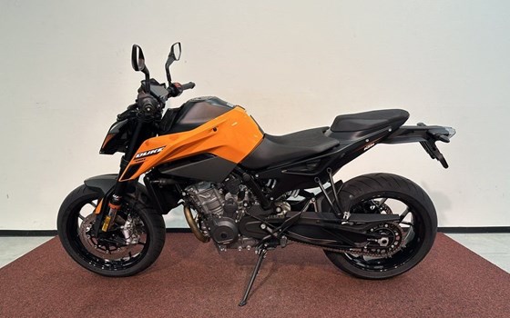 Neufahrzeug KTM 790 Duke L - Bild 10