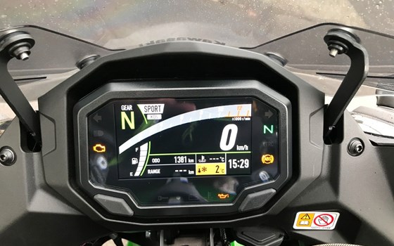 Gebrauchtmotorrad Kawasaki Ninja 1100SX SE - Bild 12