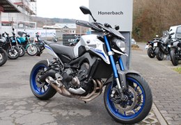 Gebrauchte Yamaha MT-09 Street Rally