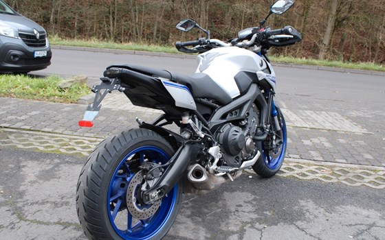 Gebrauchtmotorrad Yamaha MT-09 Street Rally - Bild 4