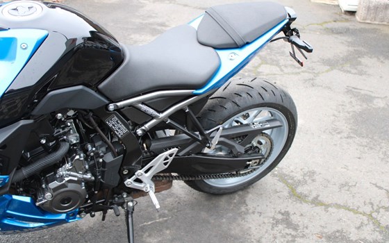 Gebrauchtmotorrad Suzuki GSX-8R - Bild 11