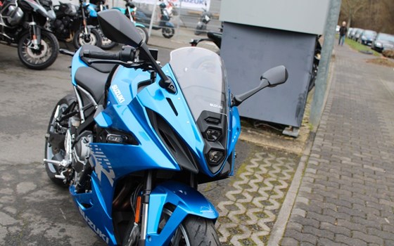 Gebrauchtmotorrad Suzuki GSX-8R - Bild 9