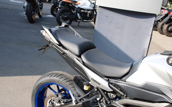 Gebrauchtmotorrad Yamaha Tracer 900 - Bild 7