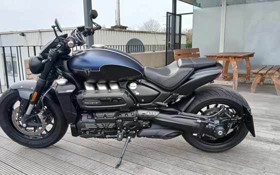 Gebrauchtmotorrad Triumph Rocket 3 Storm R - Bild 4