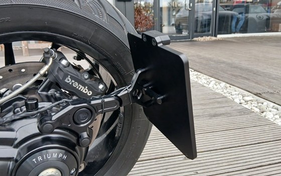 Gebrauchtmotorrad Triumph Rocket 3 Storm R - Bild 8