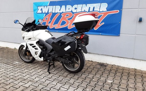 Gebrauchtmotorrad Honda CBF 600 S - Bild 7