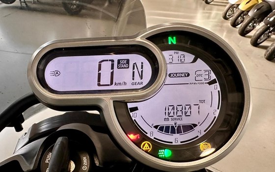 Gebrauchtmotorrad Ducati Scrambler 1100 - Bild 7