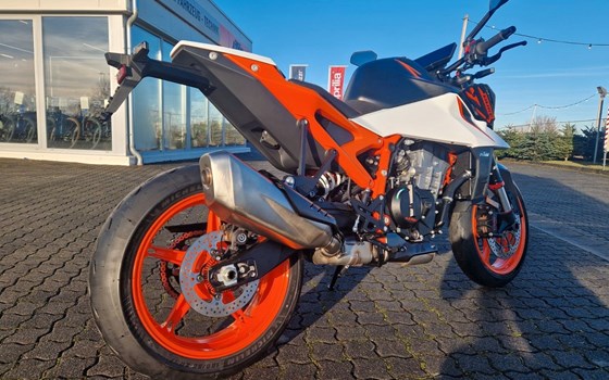 Neufahrzeug KTM 990 Duke R - Bild 3