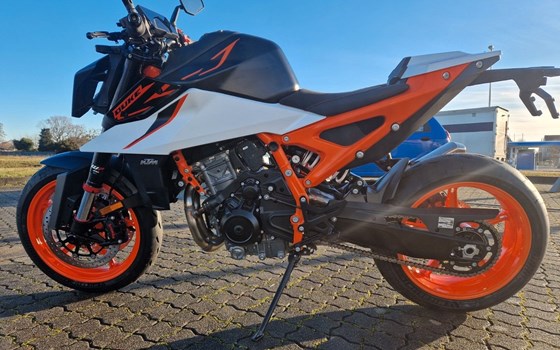 Neufahrzeug KTM 990 Duke R - Bild 4