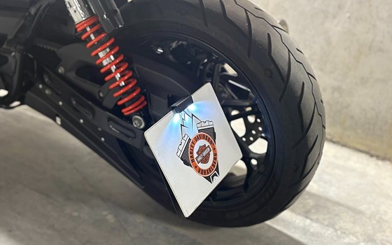 Gebrauchtmotorrad Harley-Davidson Street Rod - Bild 14