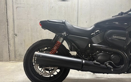 Gebrauchtmotorrad Harley-Davidson Street Rod - Bild 3