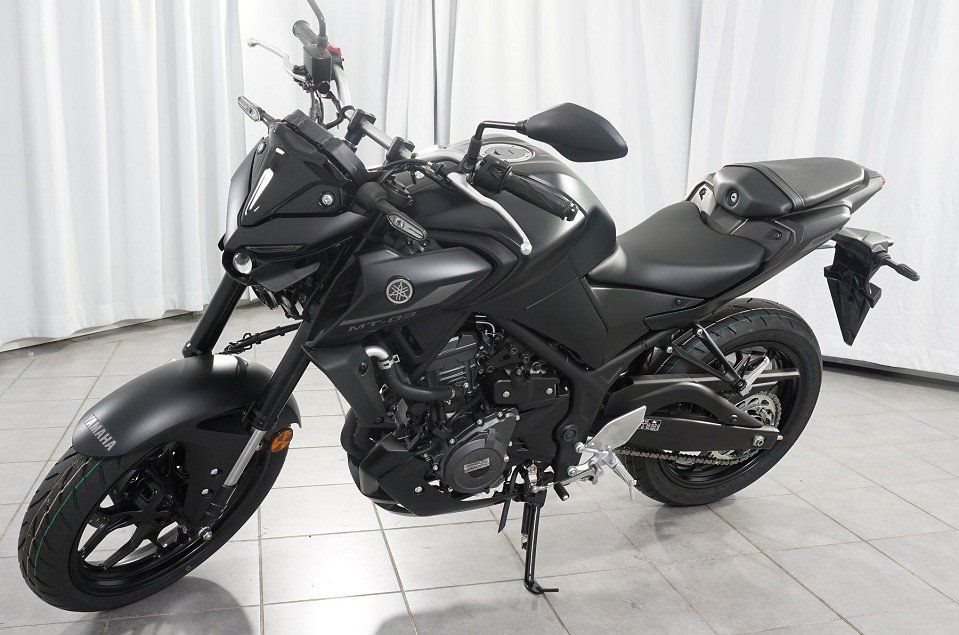 Yamaha MT-03 