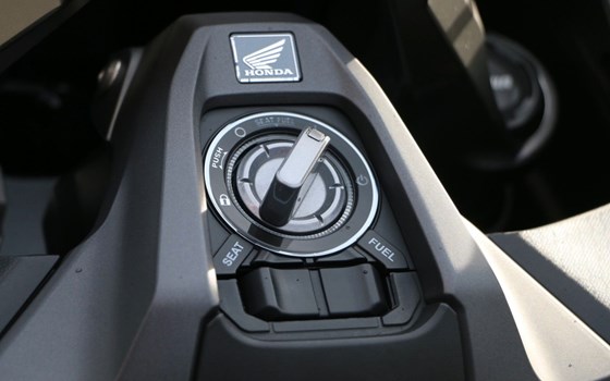 Gebrauchtmotorrad Honda ADV350 - Bild 8