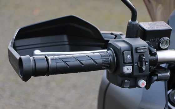 Gebrauchtmotorrad Honda ADV350 - Bild 8