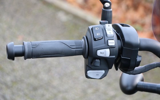 Gebrauchtmotorrad Honda CMX1100 Rebel DCT - Bild 11