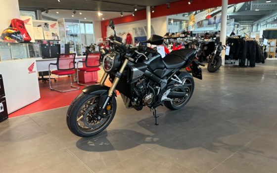Neufahrzeug Honda CB650R E-Clutch - Bild 2