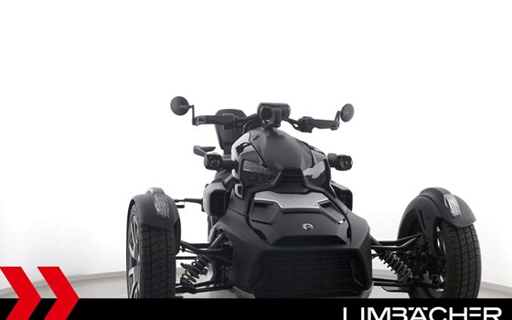 Gebrauchtmotorrad Can-Am Ryker 900 - Bild 11