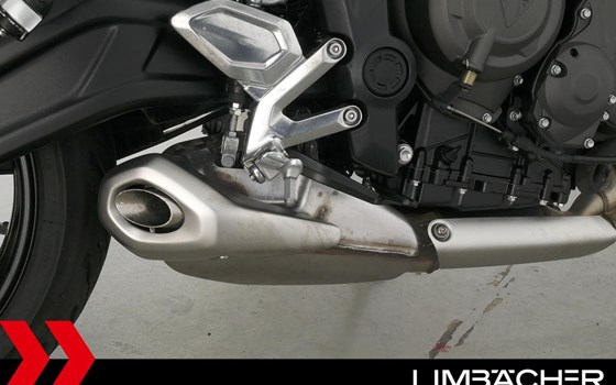 Gebrauchtmotorrad Triumph Trident 660 - Bild 15