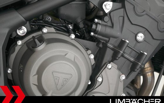 Gebrauchtmotorrad Triumph Trident 660 - Bild 16