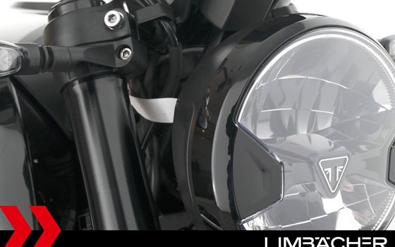 Gebrauchtmotorrad Triumph Trident 660 - Bild 17