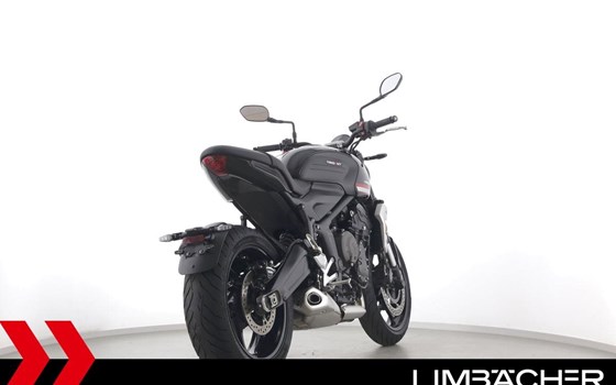 Gebrauchtmotorrad Triumph Trident 660 - Bild 8