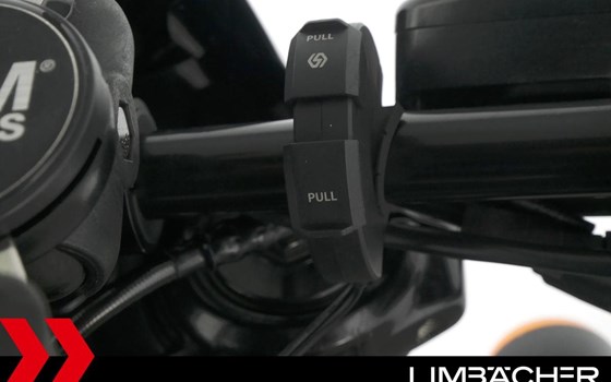 Gebrauchtmotorrad Harley-Davidson Street Rod - Bild 16