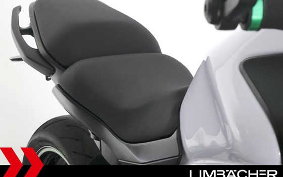 Gebrauchtmotorrad Kawasaki ER-6n - Bild 18