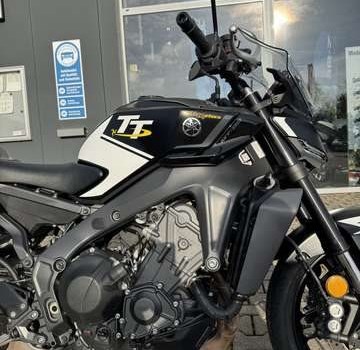 Gebrauchtmotorrad Yamaha MT-09 - Bild 2