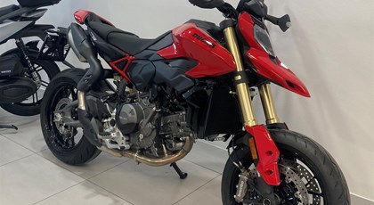 Neumotorrad Ducati Hypermotard V2